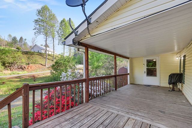 20 Bates Creek Road, Murphy, NC 28906