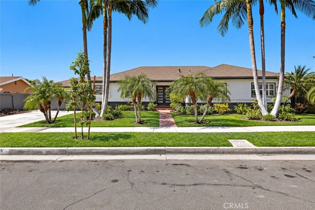 2076 N Mori, Orange, CA 92867 — photo 2