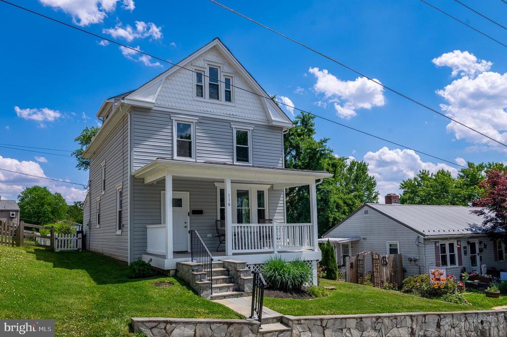 Image 1 of property listing at 116 CENTRAL AVE, Brunswick, MD 21716