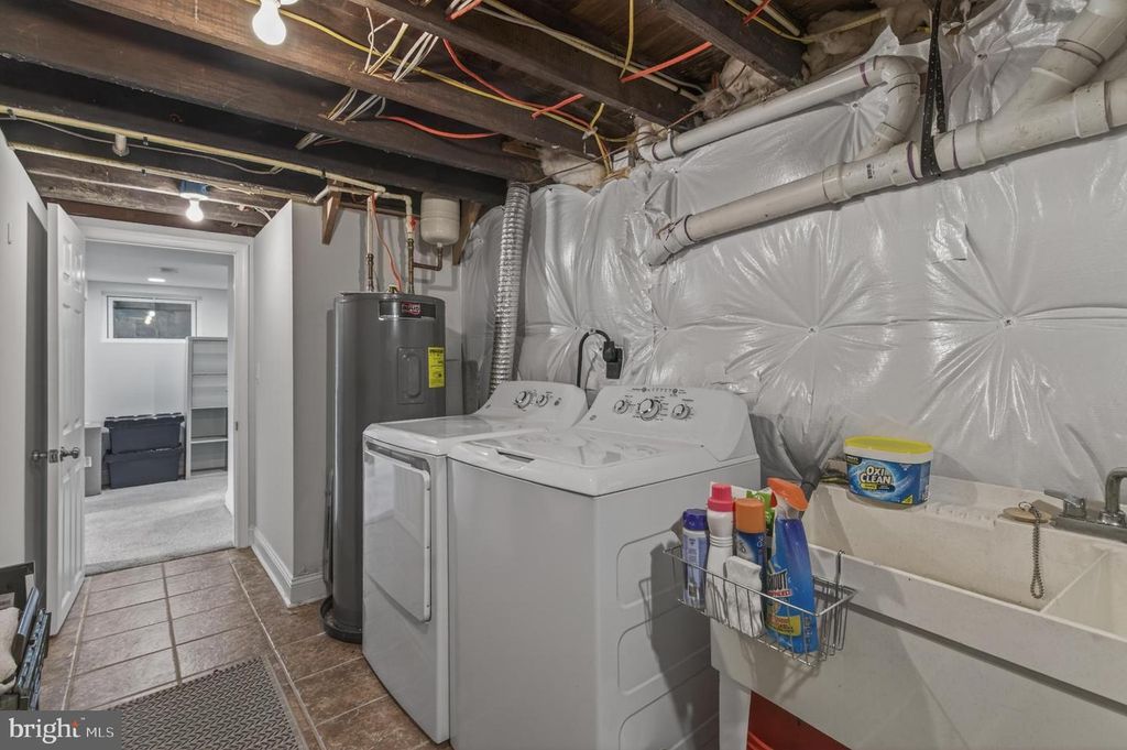 Image 43 of property listing at 116 CENTRAL AVE, Brunswick, MD 21716
