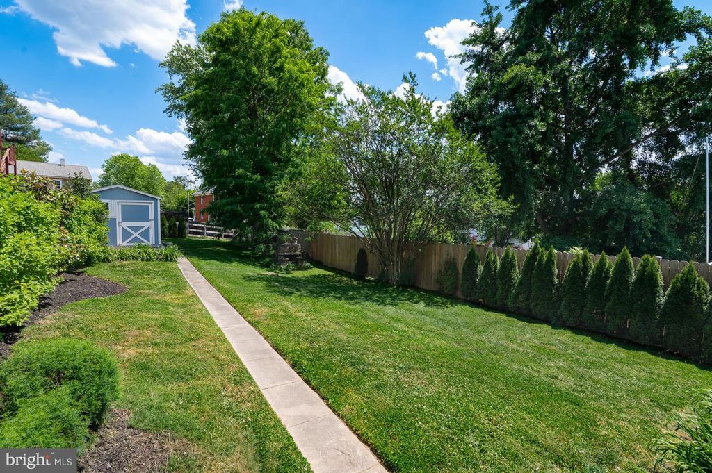 Image 45 of property listing at 116 CENTRAL AVE, Brunswick, MD 21716