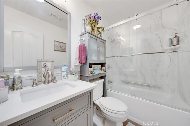 40370 Via Francisco, Murrieta, CA 92562