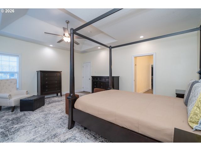 2075 OPAQUE Ave Nw, Salem, OR 97304