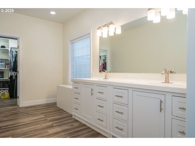 2075 OPAQUE Ave Nw, Salem, OR 97304