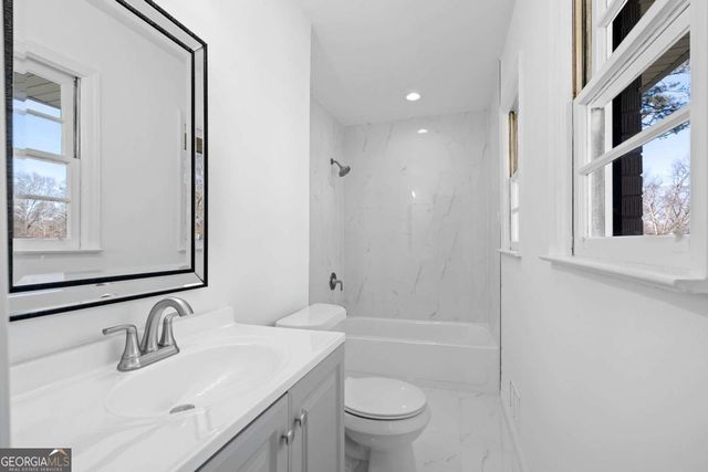 1802 Lake Harbin Road, Morrow, GA 30260