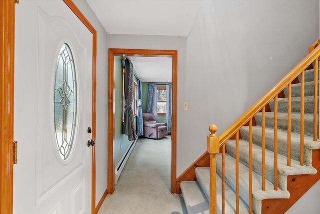 436 Foster Rd, Tewksbury, MA 01876