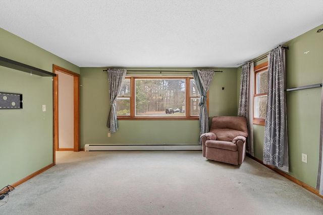 436 Foster Rd, Tewksbury, MA 01876