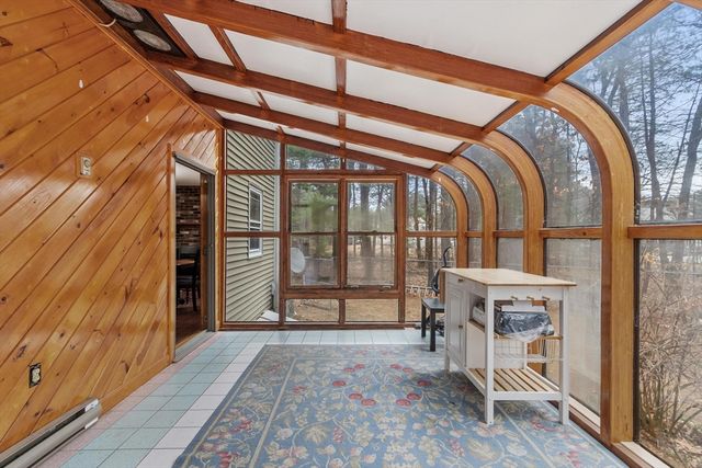 436 Foster Rd, Tewksbury, MA 01876