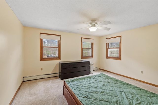 436 Foster Rd, Tewksbury, MA 01876