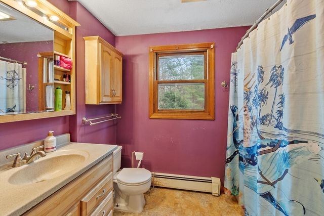 436 Foster Rd, Tewksbury, MA 01876