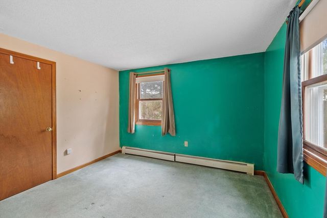 436 Foster Rd, Tewksbury, MA 01876