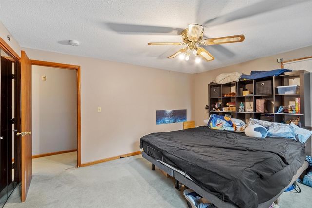 436 Foster Rd, Tewksbury, MA 01876