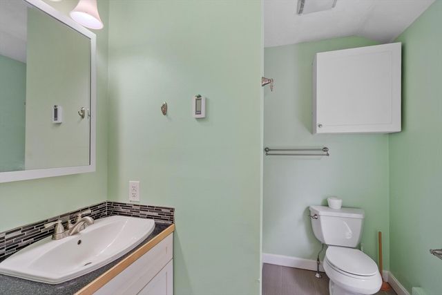 436 Foster Rd, Tewksbury, MA 01876