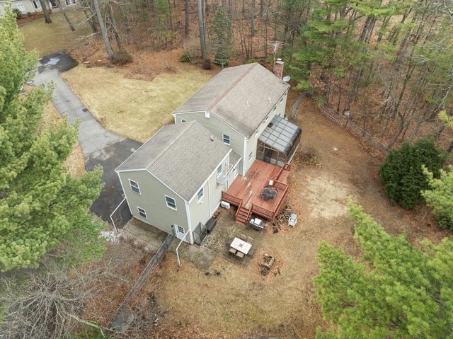 436 Foster Rd, Tewksbury, MA 01876