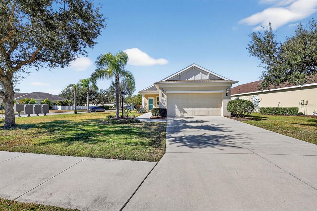 11609 PIEDMONT PARK CROSSING, Bradenton, FL 34211