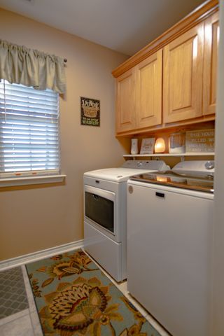 733 Ridgeview Drive, Sherman, TX 75090