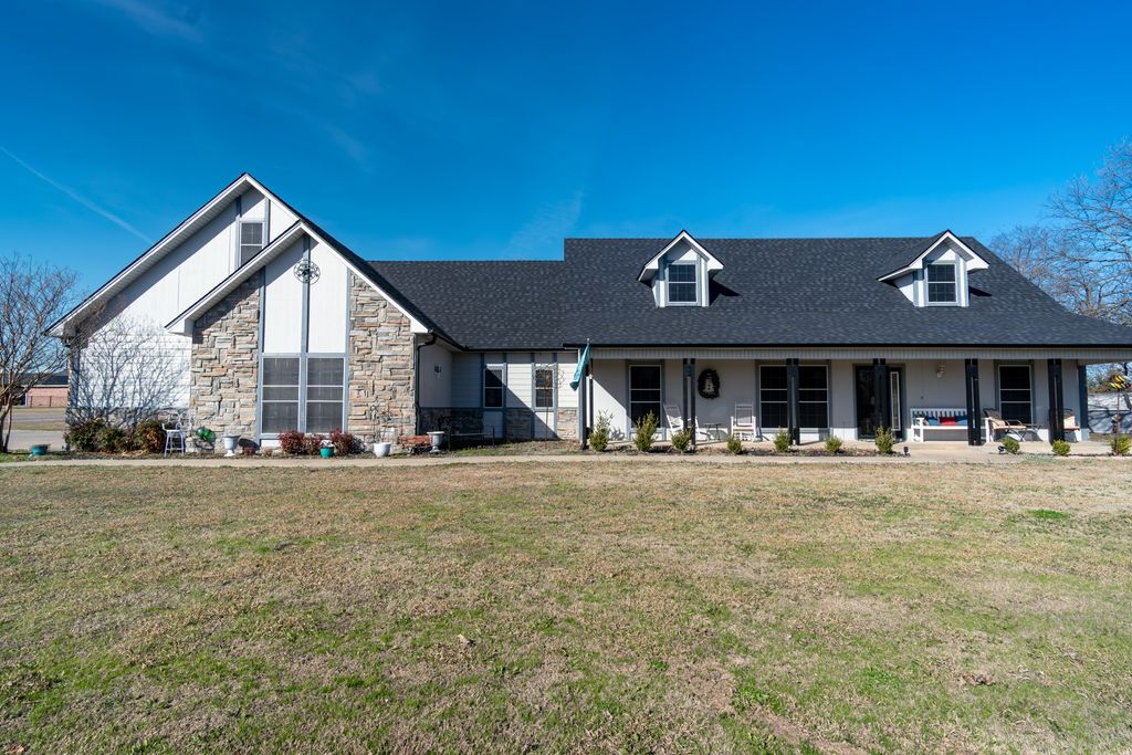 733 Ridgeview Drive, Sherman, TX 75090
