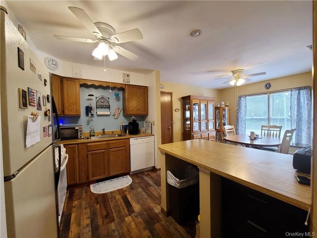 70 Okeechobee Road, Glen Spey, NY 12737