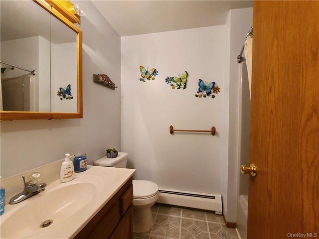 70 Okeechobee Road, Glen Spey, NY 12737