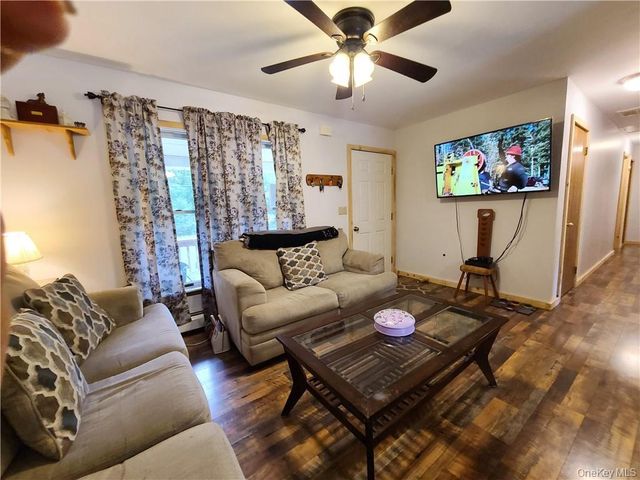 70 Okeechobee Road, Glen Spey, NY 12737