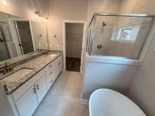 572 ROSALIE WOODS DR, Memphis, TN 38018