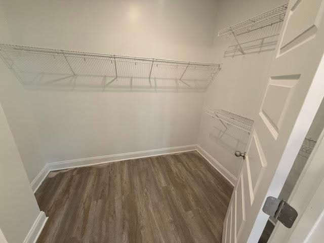 572 ROSALIE WOODS DR, Memphis, TN 38018