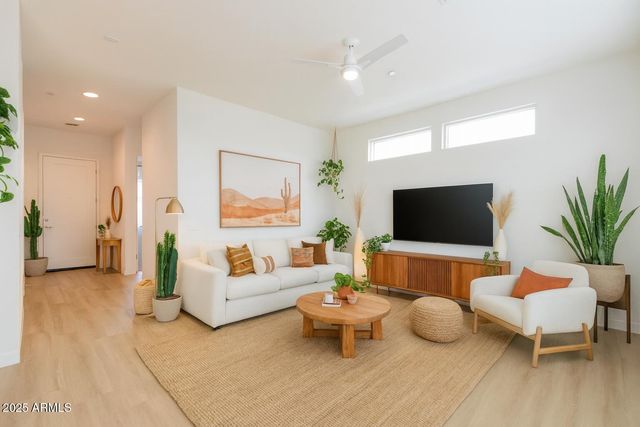 6041 E Valley Way Way 7, Cave Creek, AZ 85331