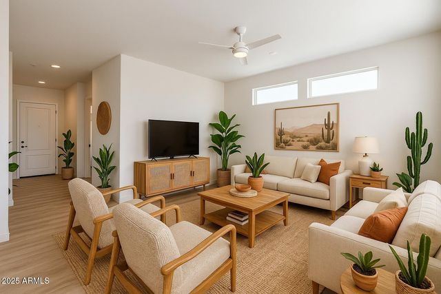 6041 E Valley Way Way 7, Cave Creek, AZ 85331