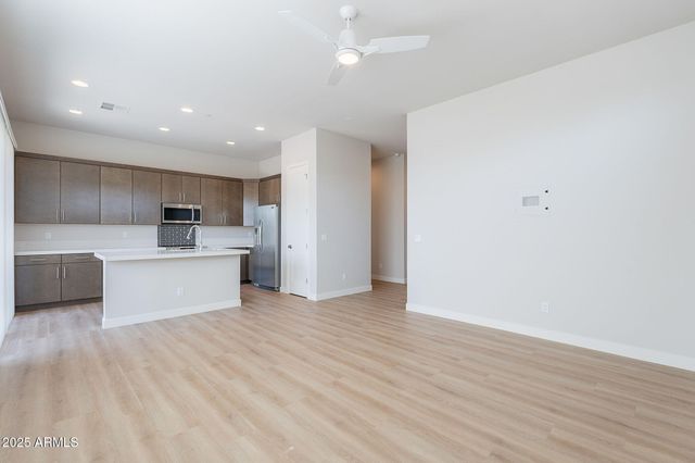 6041 E Valley Way Way 7, Cave Creek, AZ 85331