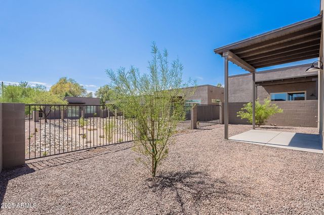 6041 E Valley Way Way 7, Cave Creek, AZ 85331