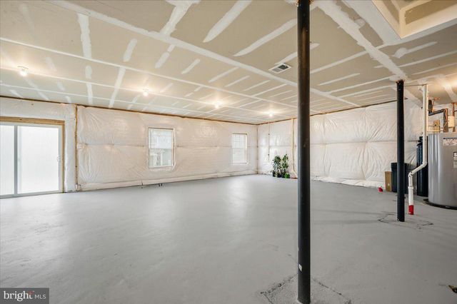 241 SHORT BRANCH DR, Ranson, WV 25438
