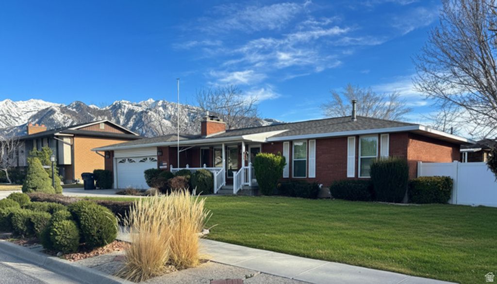 Image 2 of property listing at 1242 E EARL WAY, Sandy, UT 84094