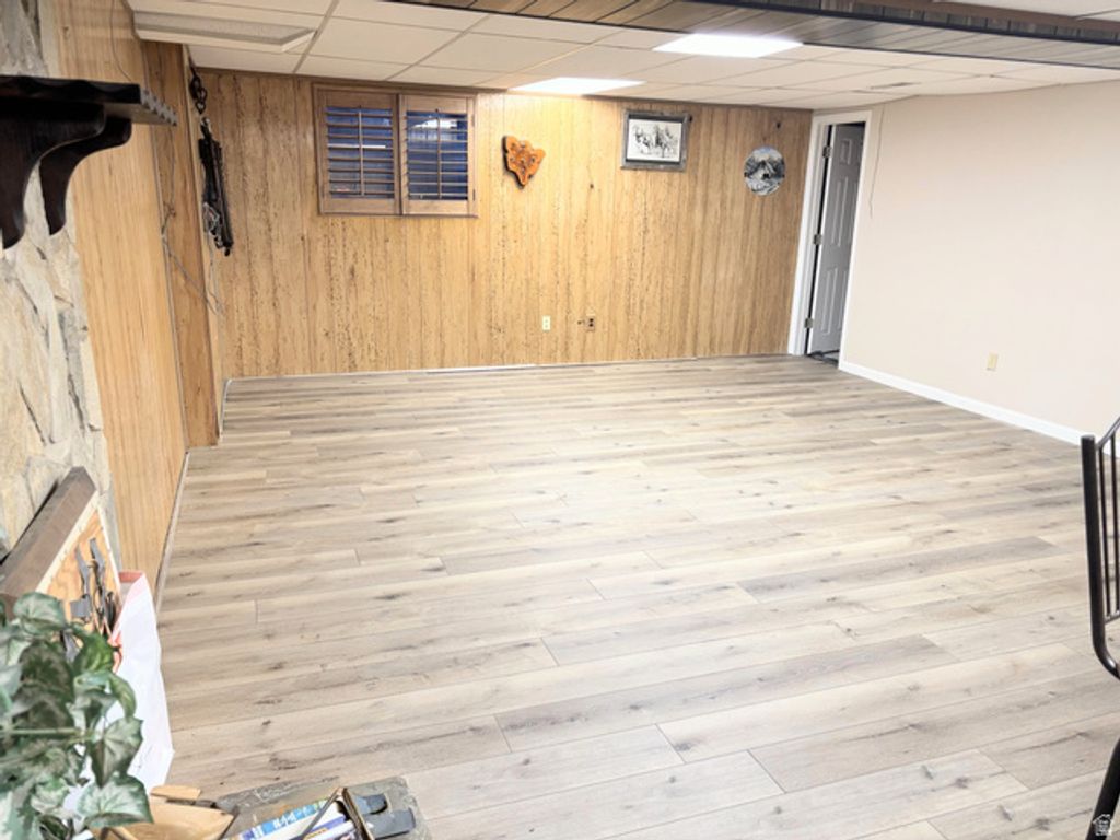 Image 21 of property listing at 1242 E EARL WAY, Sandy, UT 84094