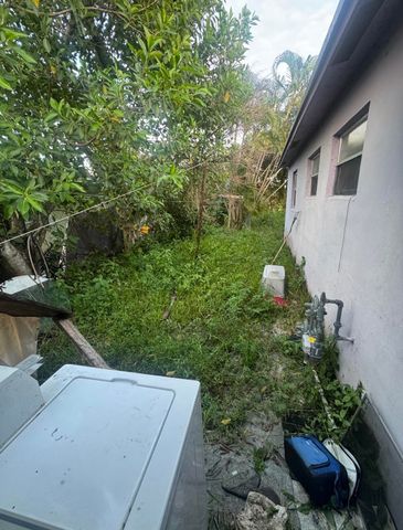 313 SW 15TH Terrace, Delray Beach, FL 33444