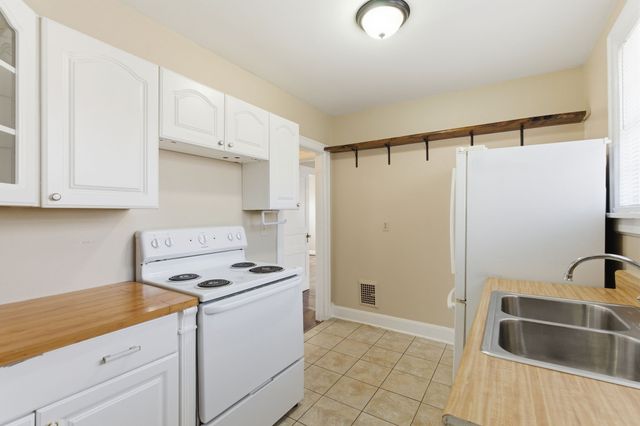 1714 Allison Pl, Nashville, TN 37203