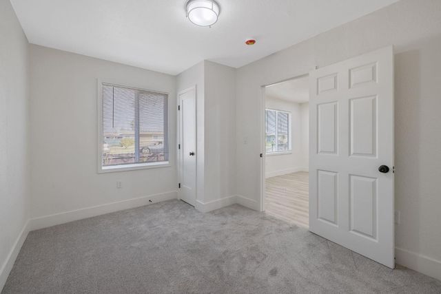 12423 407 Ave, Cutler, CA 93615