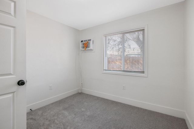 12423 407 Ave, Cutler, CA 93615