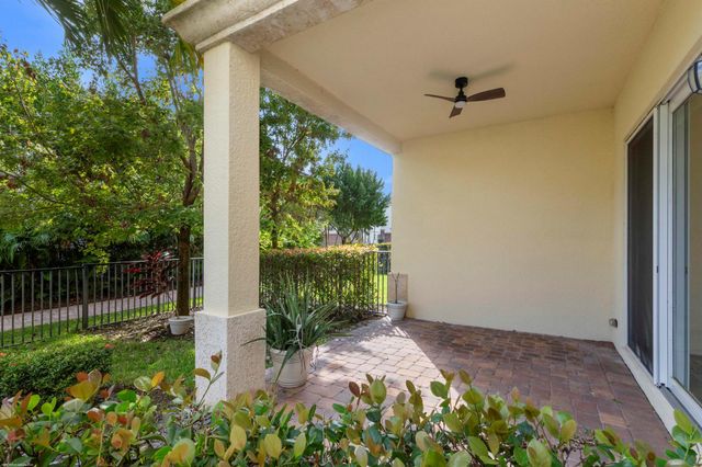 170 Sword Fern Place, Wellington, FL 33414