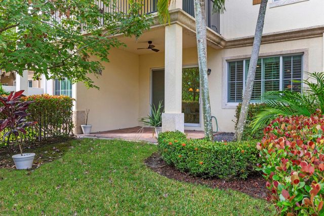 170 Sword Fern Place, Wellington, FL 33414