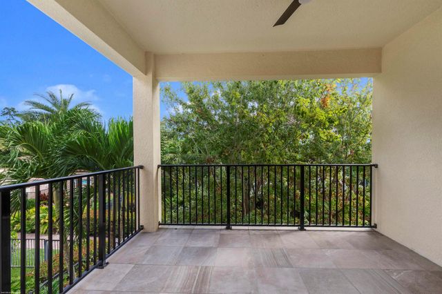 170 Sword Fern Place, Wellington, FL 33414