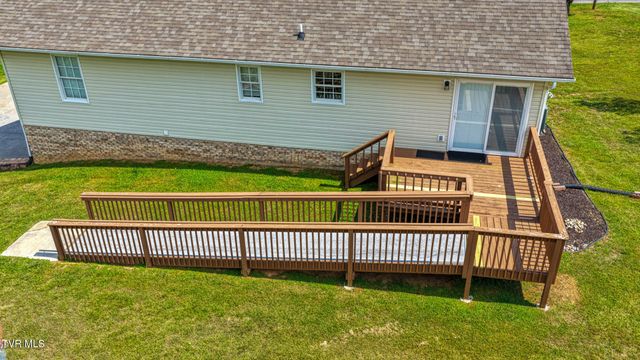 135 Lauren Drive, Rogersville, TN 37857