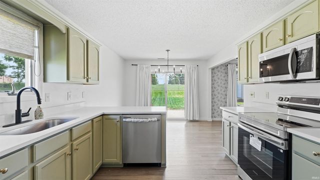 360 Hillside Avenue, Roanoke, IN 46783