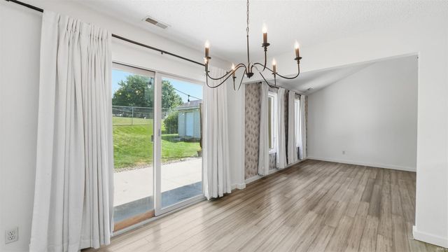 360 Hillside Avenue, Roanoke, IN 46783