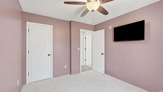 360 Hillside Avenue, Roanoke, IN 46783