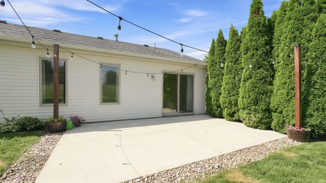 360 Hillside Avenue, Roanoke, IN 46783