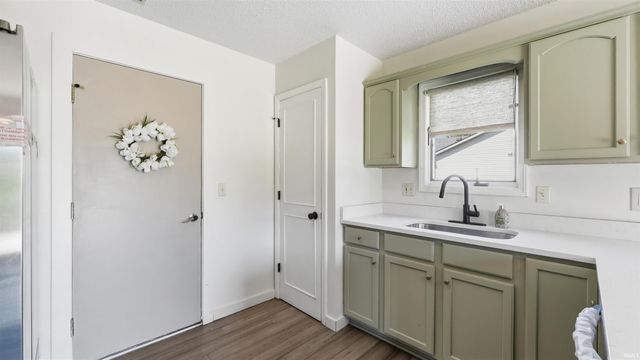 360 Hillside Avenue, Roanoke, IN 46783