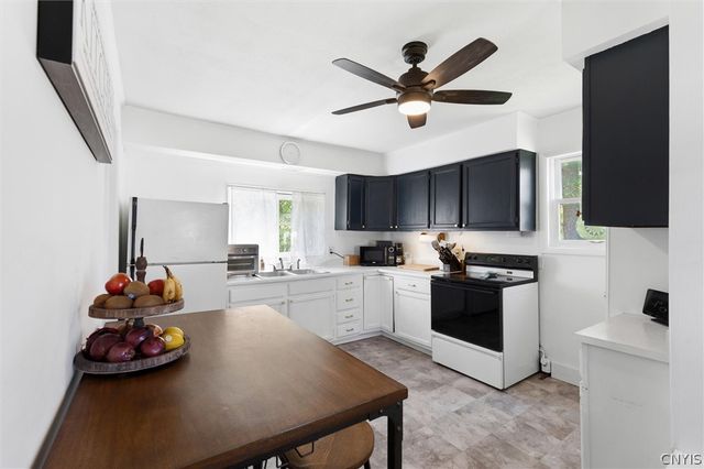 315 Melrose Avenue, Camillus, NY 13219