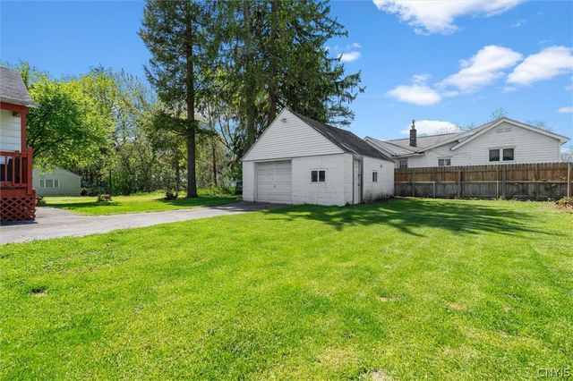 315 Melrose Avenue, Camillus, NY 13219