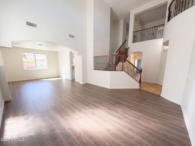 5032 W YEARLING Road, Phoenix, AZ 85083