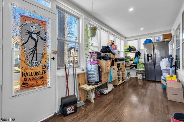 320 Pine St, Roselle Boro, NJ 07203